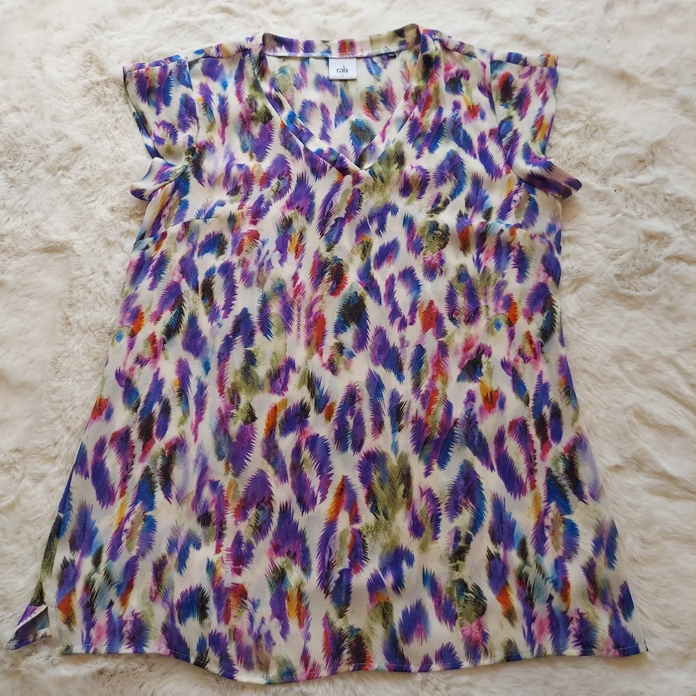 Cabi Feather Print V Neck Blouse Top with Cap Sleeve Sz S - Picture 15 of 15